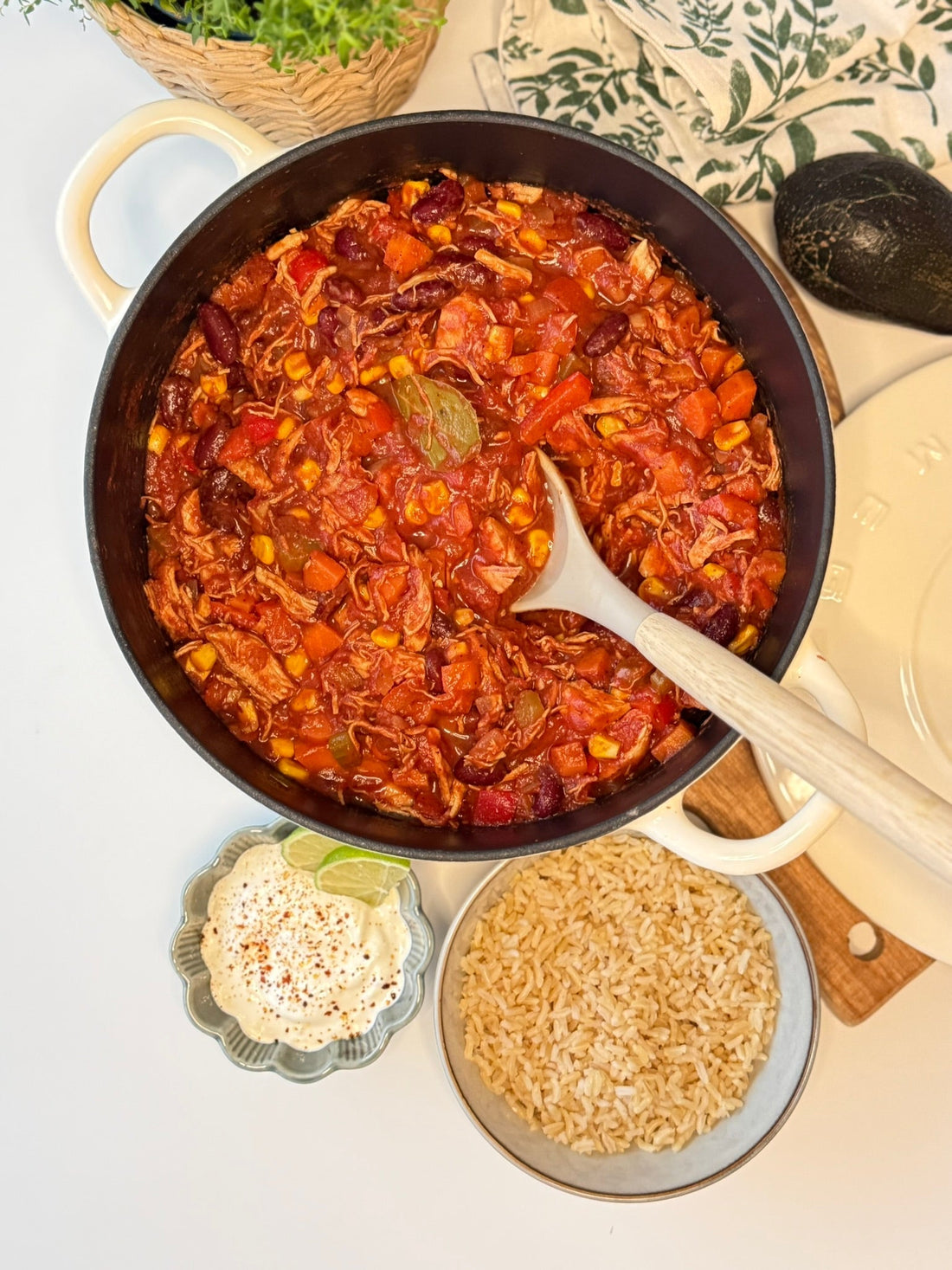 Pulled chicken chili
